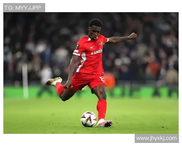 海伦芬主场迎战特温特争夺联赛关键三分的精彩对决